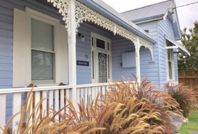 Гостиница Morpeth Cottage  Морпет